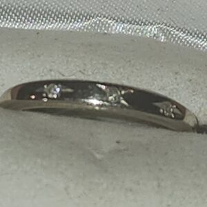14k White Gold Band With Accented Diamonds